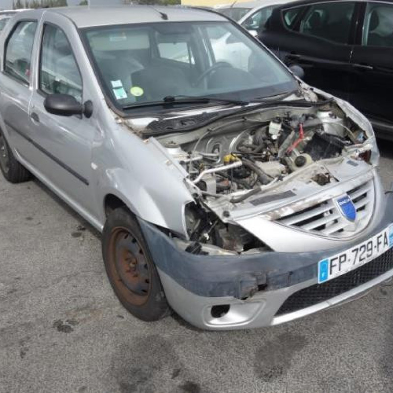 Pare choc arriere DACIA LOGAN 1 Photo n°6