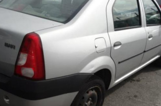 Pare choc arriere DACIA LOGAN 1