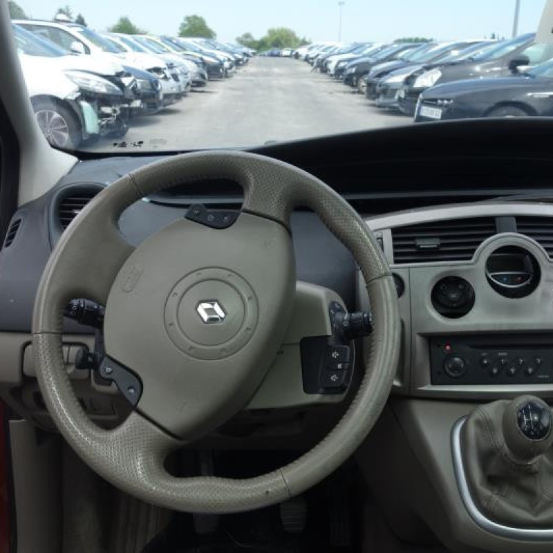 Volant RENAULT SCENIC 2 Photo n°8