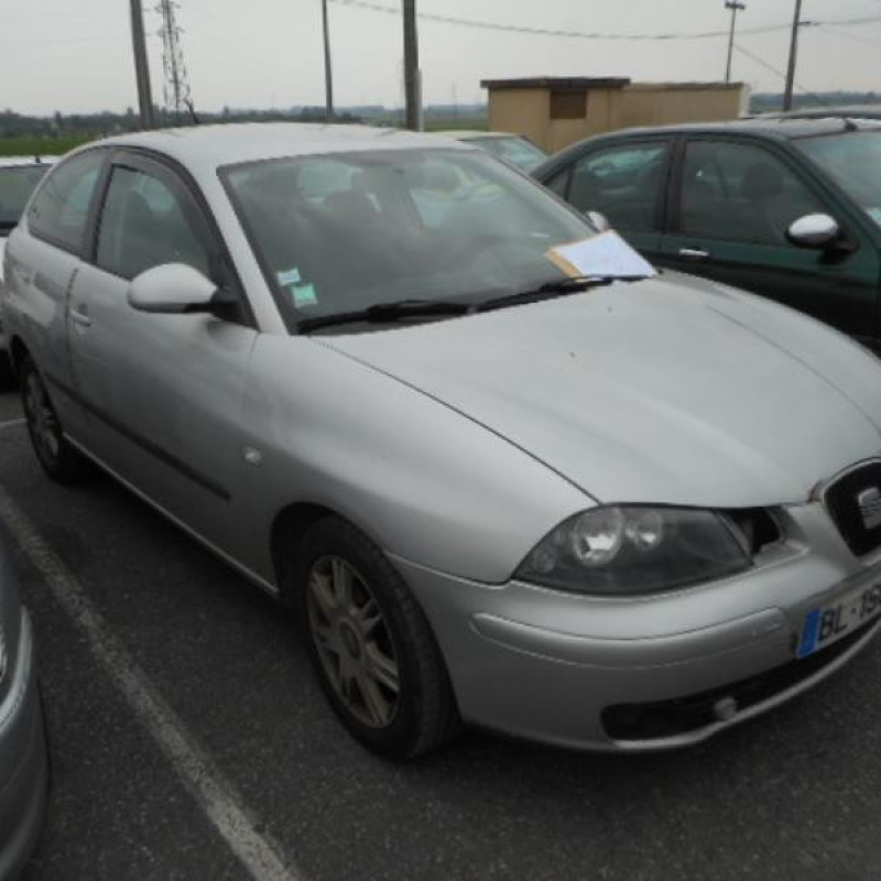 Amortisseur arriere droit SEAT IBIZA 3 Photo n°3