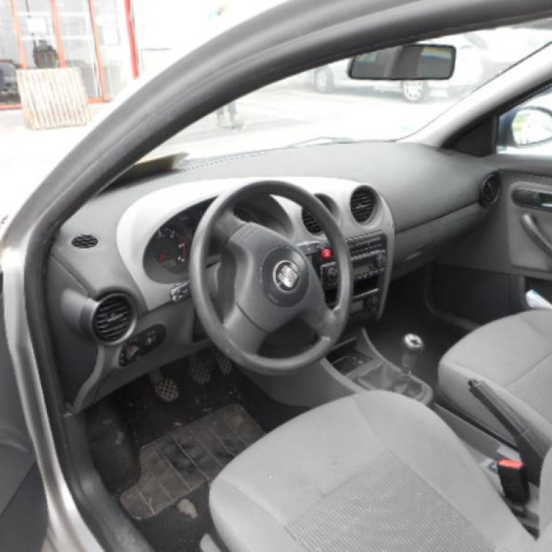 Amortisseur arriere droit SEAT IBIZA 3 Photo n°6