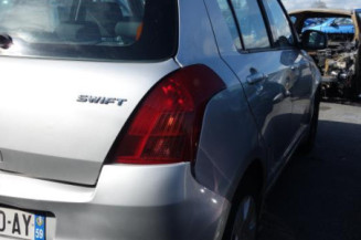 Custode arriere gauche (porte) SUZUKI SWIFT 3