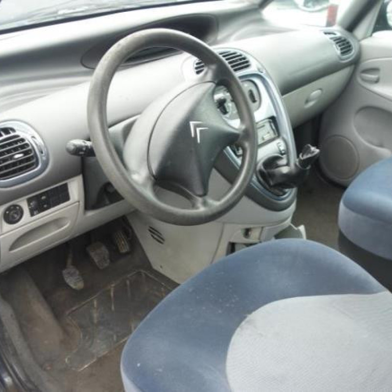 Pare choc arriere CITROEN XSARA PICASSO Photo n°7