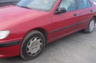 Calandre PEUGEOT 406