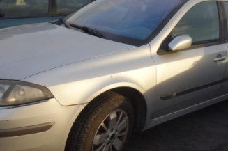 Barres de toit RENAULT LAGUNA 2