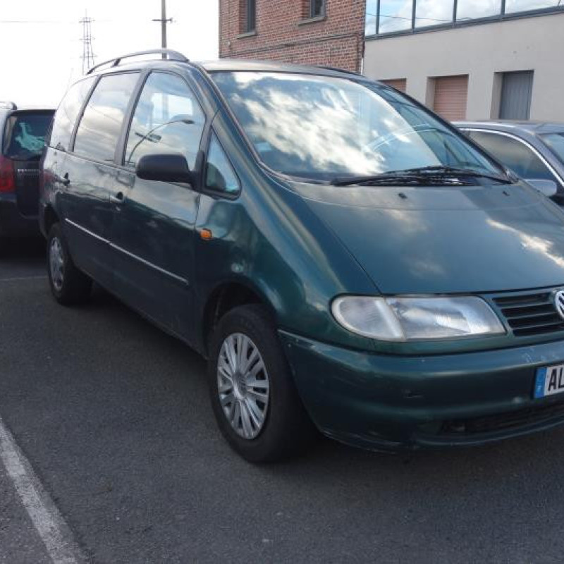 Calandre VOLKSWAGEN SHARAN 1 Photo n°3