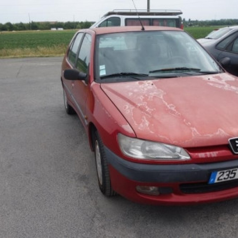 Aile avant droit PEUGEOT 306 Photo n°4