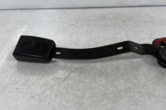 Attache ceinture avant gauche VOLKSWAGEN GOLF 4