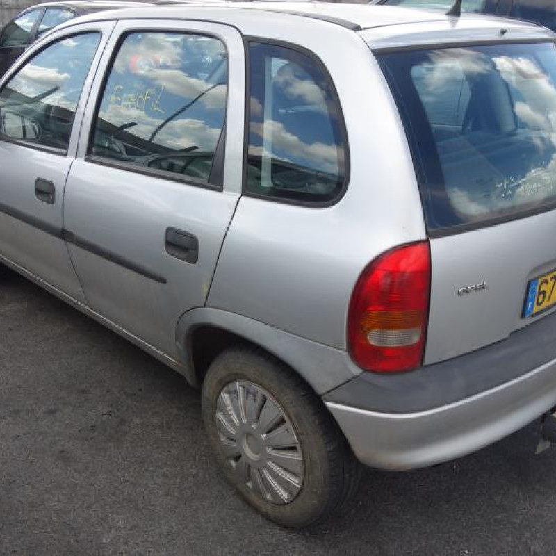 Leve vitre mecanique arriere droit OPEL CORSA B Photo n°5