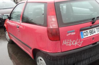 Leve vitre mecanique avant gauche FIAT PUNTO 1