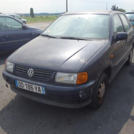 Custode arriere gauche (porte) VOLKSWAGEN POLO 3 Photo n°1