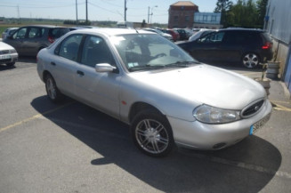 Leve vitre mecanique arriere gauche FORD MONDEO 1