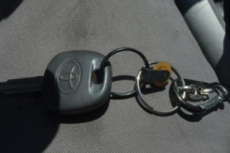 Barres de toit TOYOTA RAV4 2