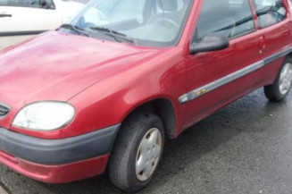 Pare choc arriere CITROEN SAXO