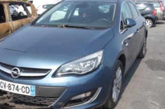 Volant OPEL ASTRA J Photo n°1