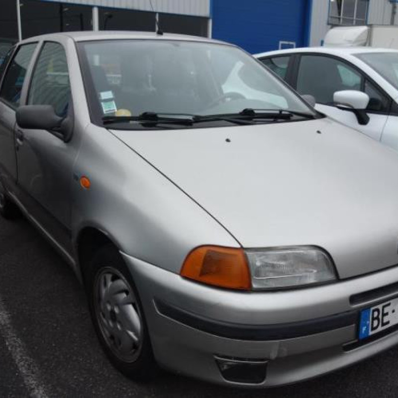 Leve vitre mecanique arriere droit FIAT PUNTO 1 Photo n°3