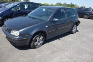 Calandre VOLKSWAGEN GOLF 4