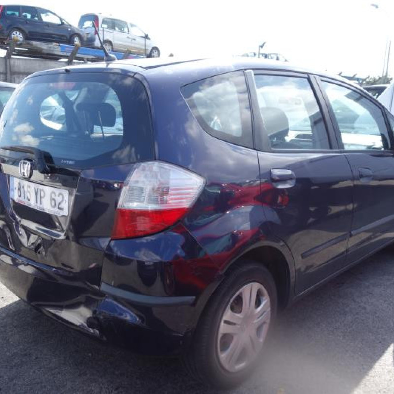 Pretensionneur de ceinture arriere droit HONDA JAZZ 3 Photo n°6