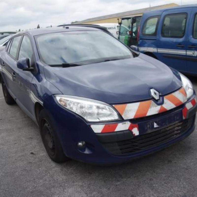 Crosse arriere droit RENAULT MEGANE 3 Photo n°3