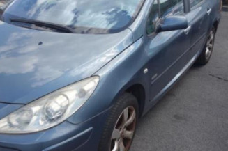 Renfort pare choc arriere (traverse) PEUGEOT 307