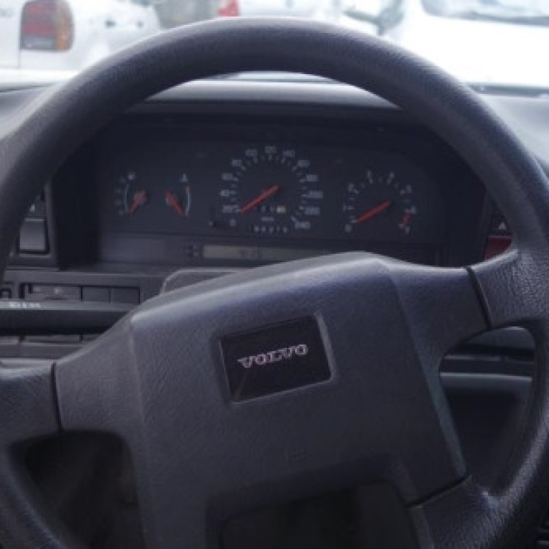 Vitre avant droit VOLVO 850 Photo n°10