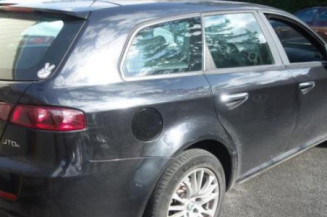 Poignee porte arriere droit ALFA ROMEO 159