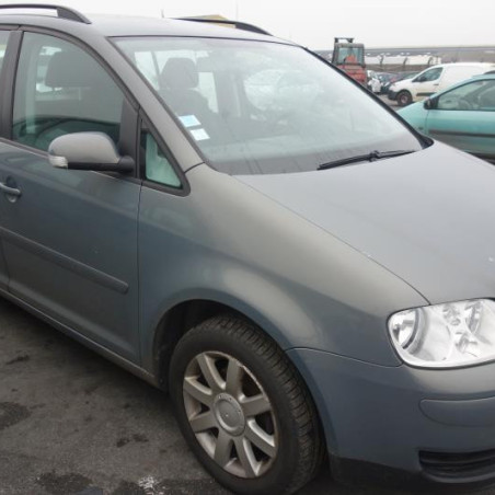 Plage arriere VOLKSWAGEN TOURAN 1