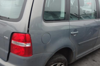 Plage arriere VOLKSWAGEN TOURAN 1