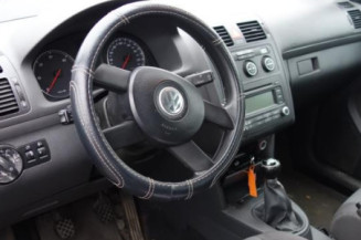 Plage arriere VOLKSWAGEN TOURAN 1