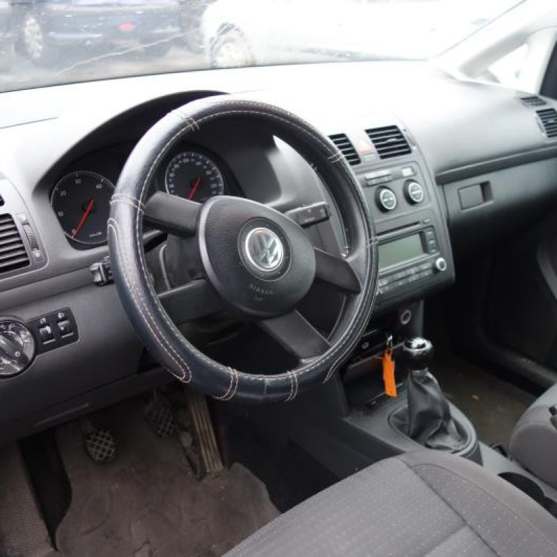 Renfort pare choc avant (traverse) VOLKSWAGEN TOURAN 1 Photo n°6