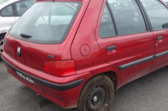 Aile avant gauche PEUGEOT 106