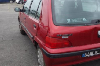 Aile avant gauche PEUGEOT 106