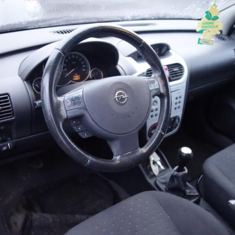 Custode arriere gauche OPEL CORSA C Photo n°5