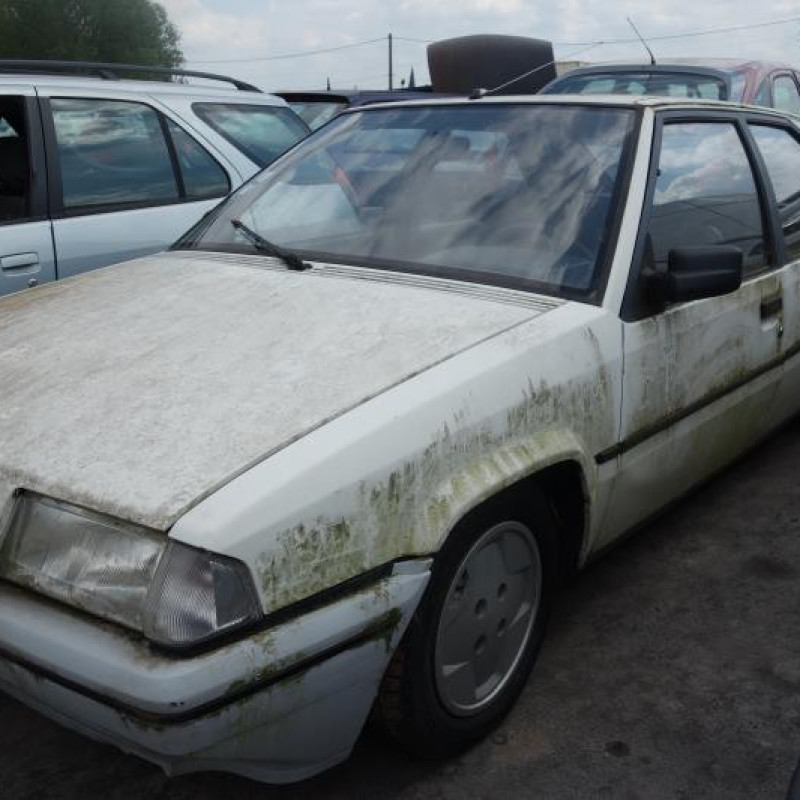 Vitre avant gauche CITROEN BX Photo n°1