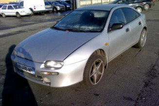 Leve vitre mecanique arriere droit MAZDA 323 5