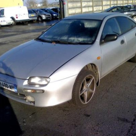 Leve vitre mecanique arriere droit MAZDA 323 5