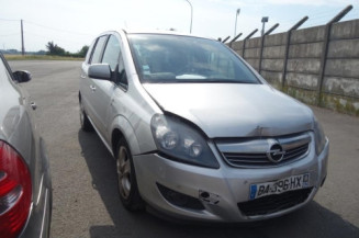 Anti brouillard droit (feux) OPEL ZAFIRA B