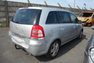 Anti brouillard droit (feux) OPEL ZAFIRA B