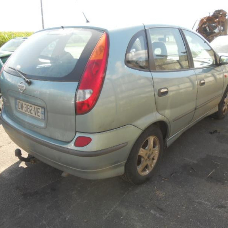 Calandre NISSAN ALMERA TINO Photo n°4