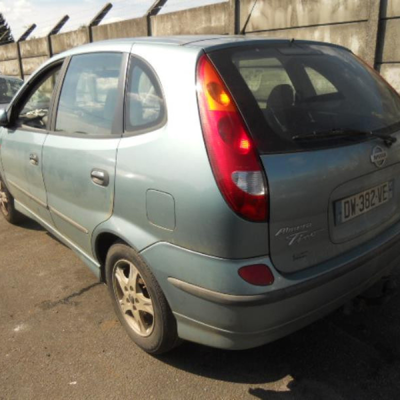 Calandre NISSAN ALMERA TINO Photo n°5