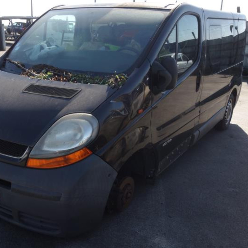 Calandre RENAULT TRAFIC 2 Photo n°4