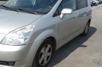 Renfort pare choc avant (traverse) TOYOTA COROLLA VERSO 2