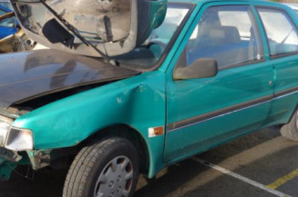 Pare choc arriere PEUGEOT 106