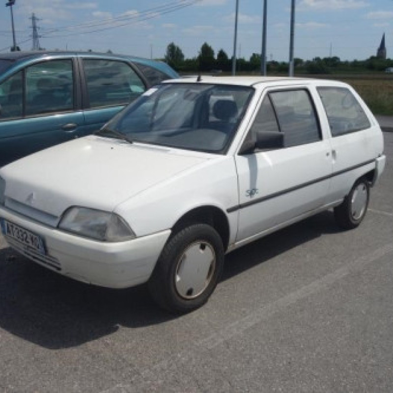 Custode arriere droit CITROEN AX Photo n°1