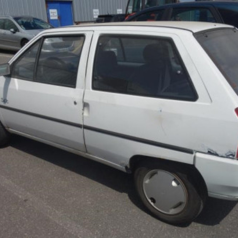 Custode arriere droit CITROEN AX Photo n°4