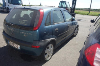 Aile avant droit OPEL CORSA C