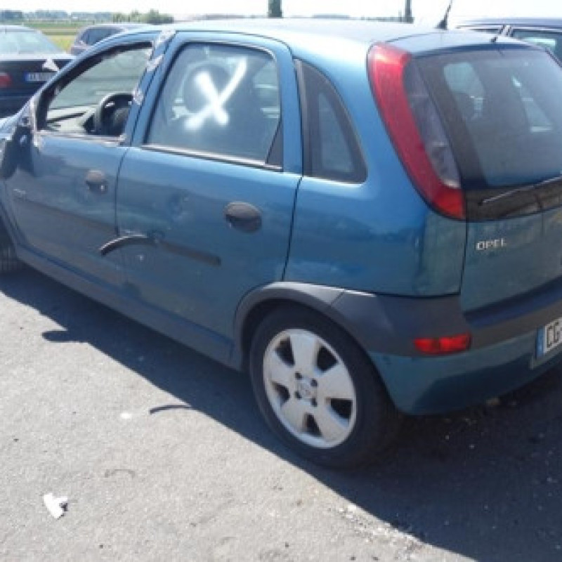 Vitre avant droit OPEL CORSA C Photo n°2