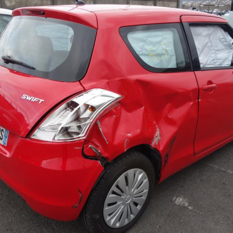 Custode arriere gauche SUZUKI SWIFT 4 Photo n°3