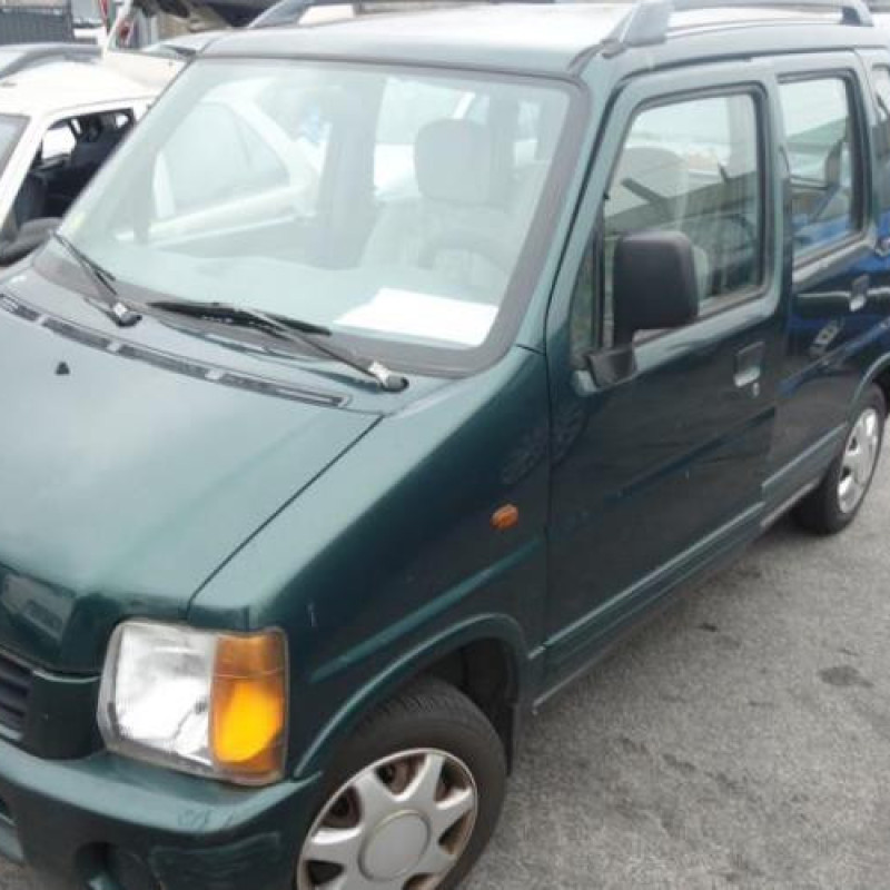 Pare choc arriere SUZUKI WAGON-R Photo n°3