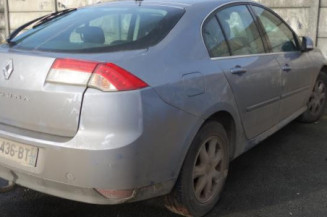 Pompe à carburant RENAULT LAGUNA 3